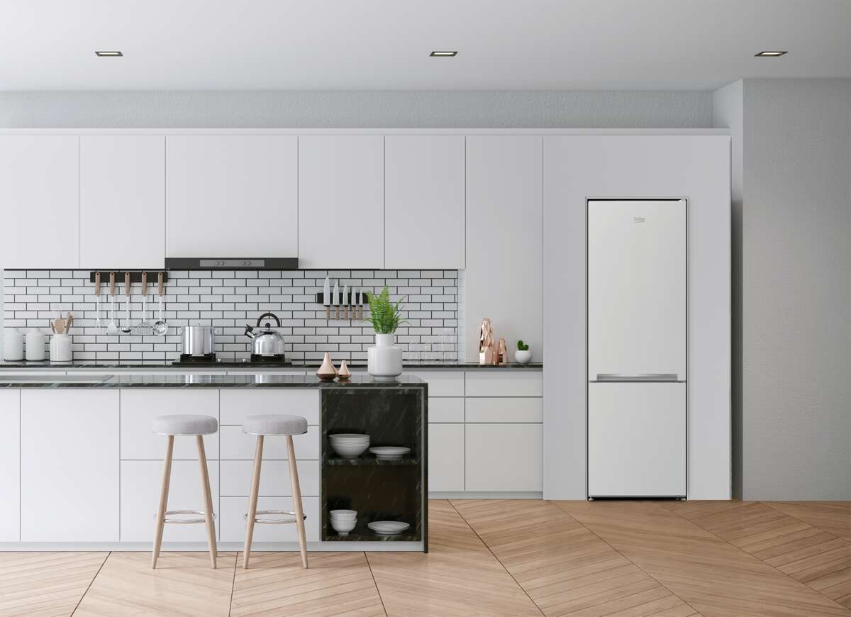 Beko RCSA300K40WN kombiskap