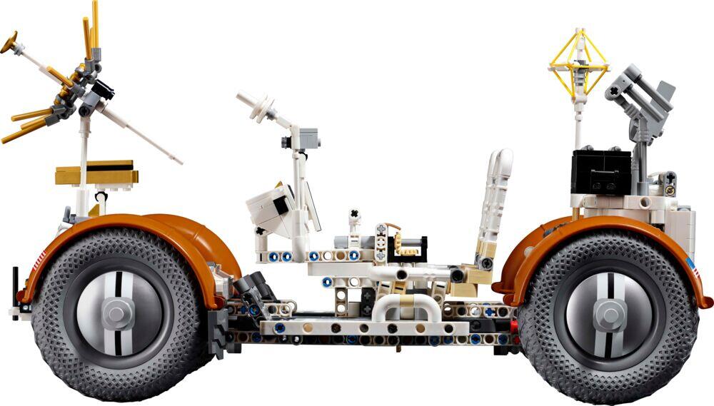LEGO® Technic NASA Apollo Lunar Roving Vehicle – LRV 42182