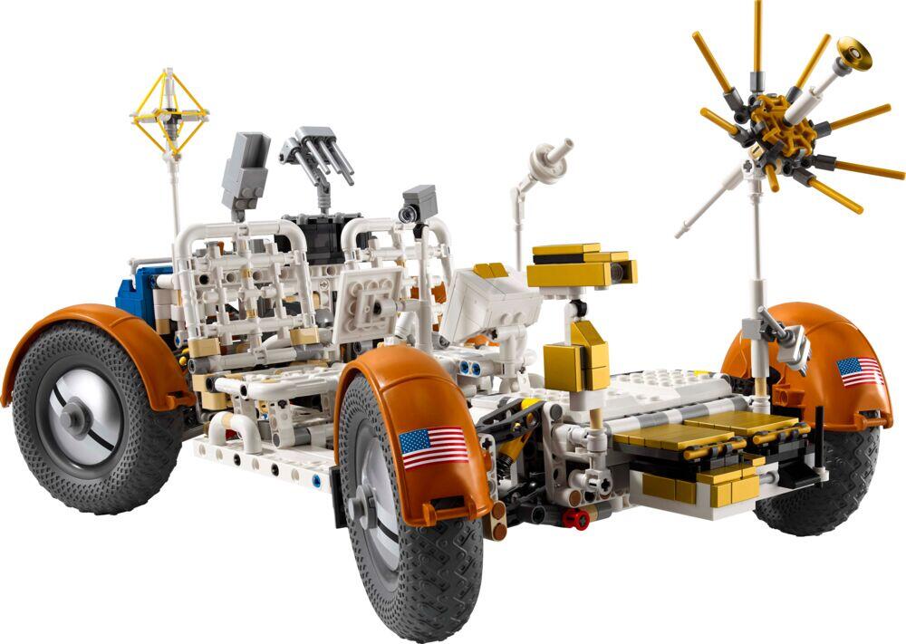 LEGO® Technic NASA Apollo Lunar Roving Vehicle – LRV 42182