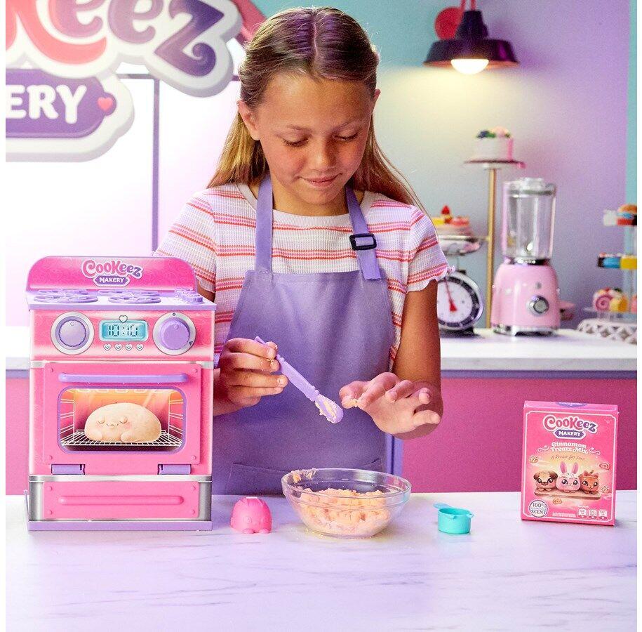 Cookeez Makery Cinnamon bakeovn lekesett