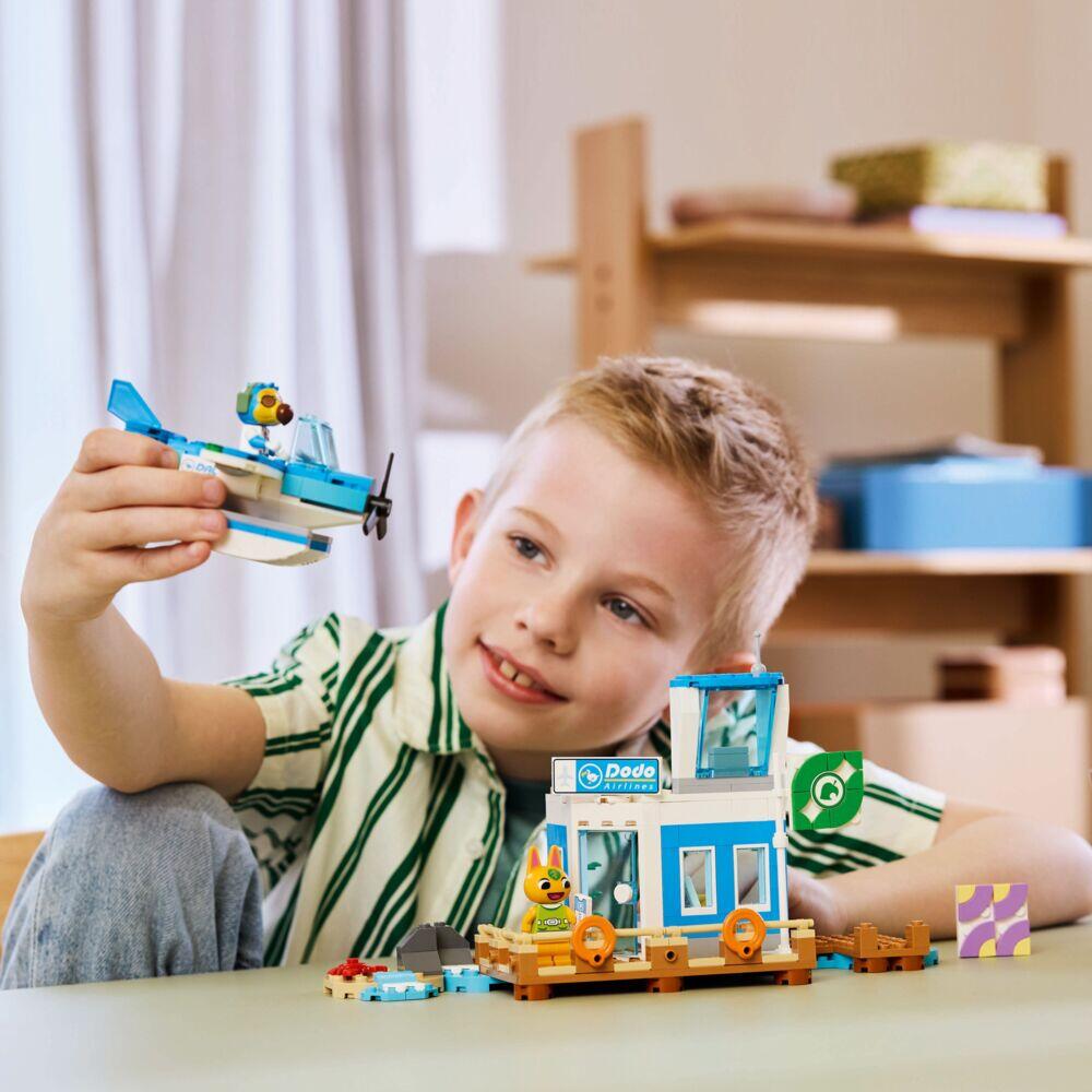 LEGO® Animal Crossing™ Fly med Dodo Airlines 77051