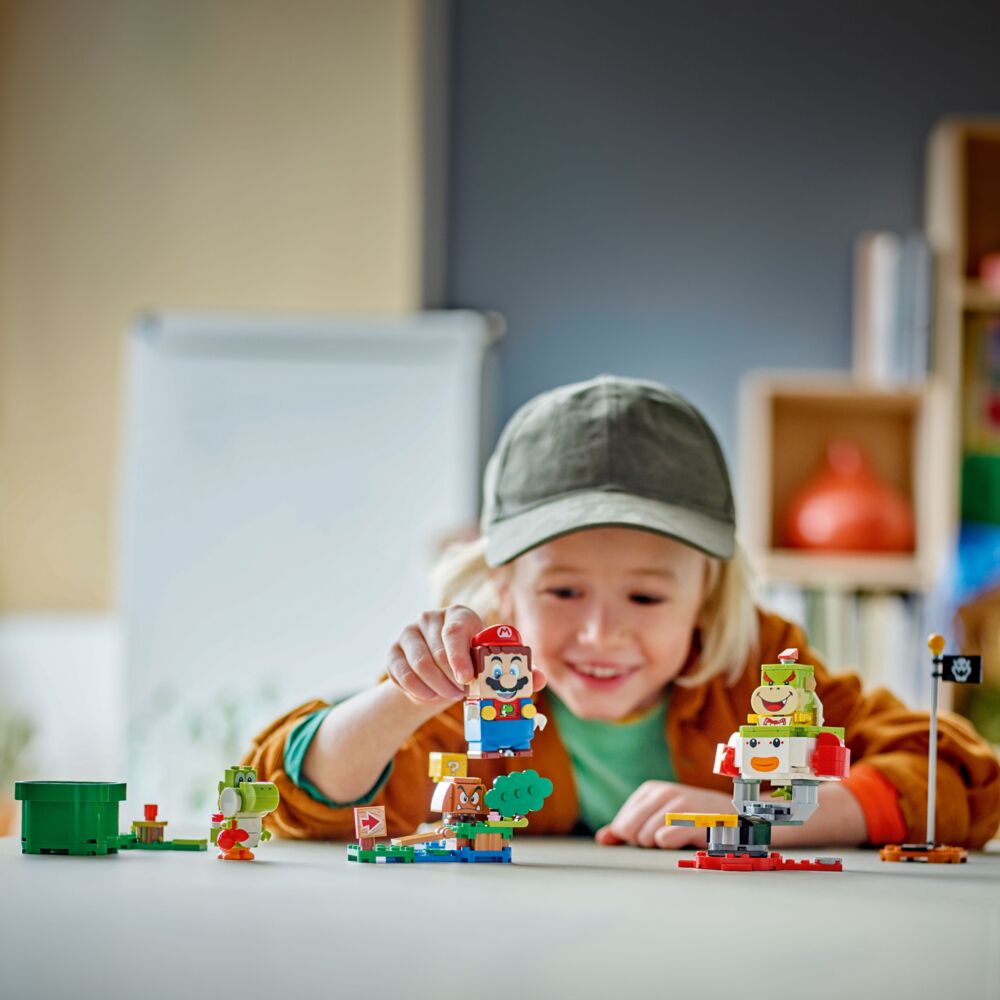 LEGO® Super Mario™ På eventyr med interaktive LEGO® Mario™ 71439