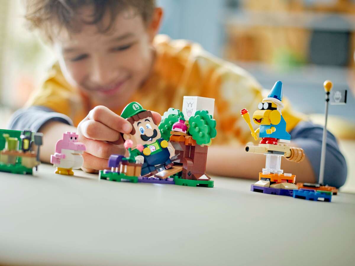 LEGO® Super Mario™ På eventyr med interaktive LEGO® Luigi™