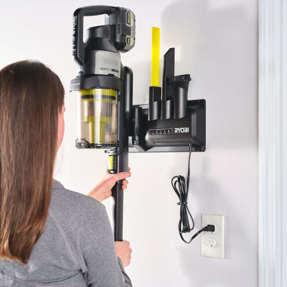 Ryobi vegglader for støvsuger