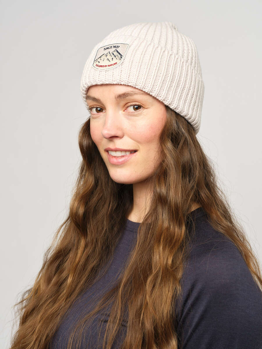 Skogstad Beito lue dame