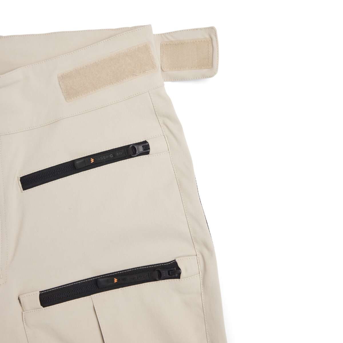 Missing Link Risenga turbukse dame