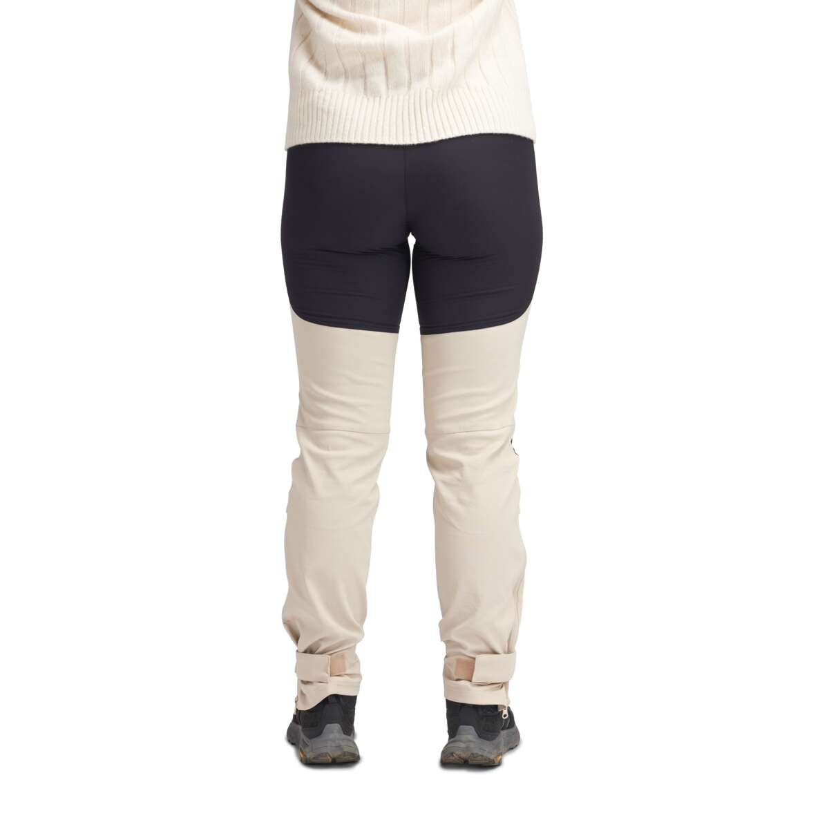 Missing Link Risenga turbukse dame