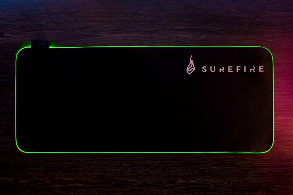 SureFire Silent Flight RGB-680 gamingmusematte