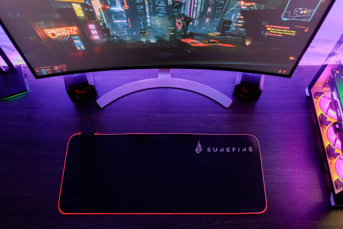 SureFire Silent Flight RGB-680 gamingmusematte