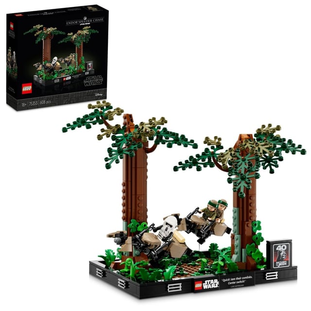 LEGO® Star Wars™ Diorama med speederjakt på Endor™ 75353