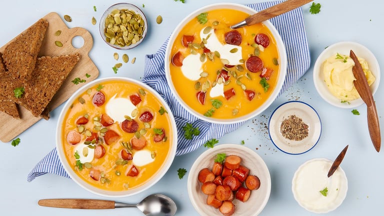 Søtpotetsuppe med pølser