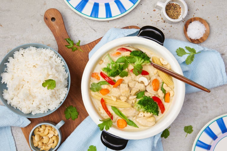 Mild grønn curry med kylling