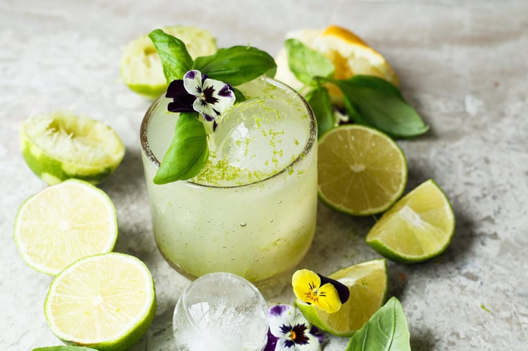 Mocktail med sitron, lime og ingefær