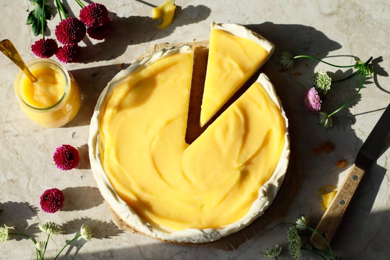 Ostekake med sitronkrem