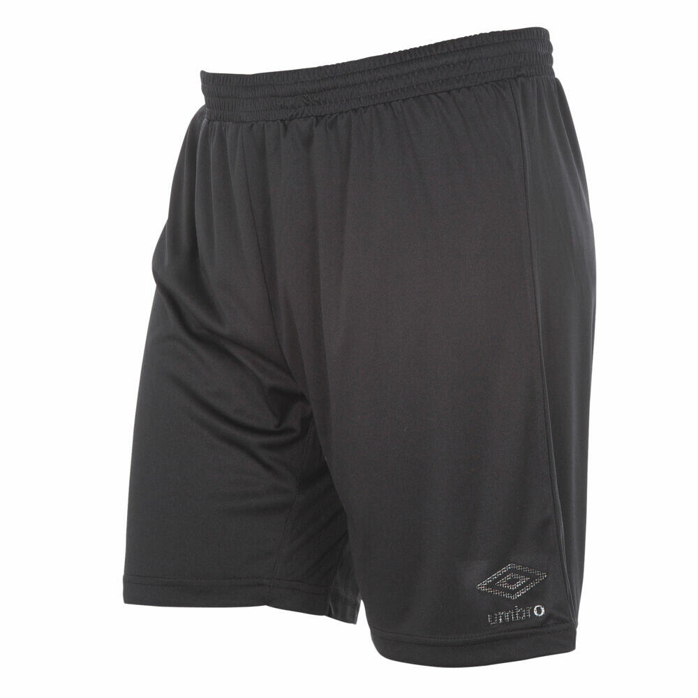 Umbro Core shorts herre