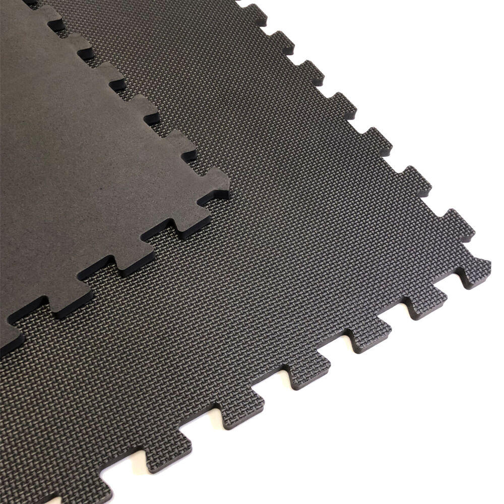 Produkt miniatyrebild Titan Life underlagsmatte i 4 deler 2021