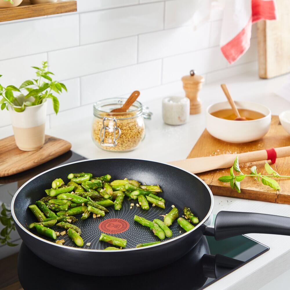 Produkt miniatyrebild Tefal Generous Cook stekepanne