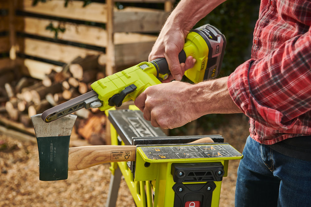 Produkt miniatyrebild Ryobi Fingersliper 18V ONE+ R18PF-0 /u batteri og lader