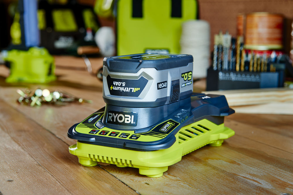 Produkt miniatyrebild Ryobi RC18150 18V lader
