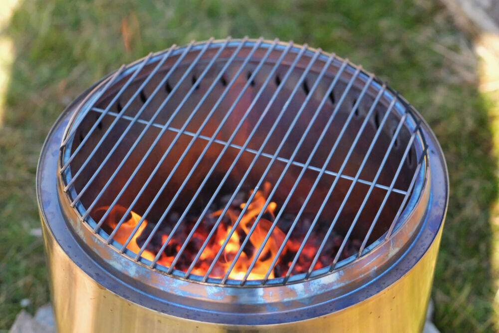 Produkt miniatyrebild FCC BBQ Volcano medium grillrist