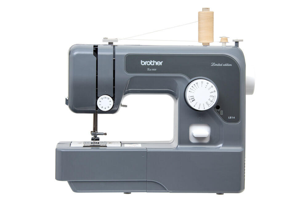 Produkt miniatyrebild Brother LB14 Limited Edition symaskin