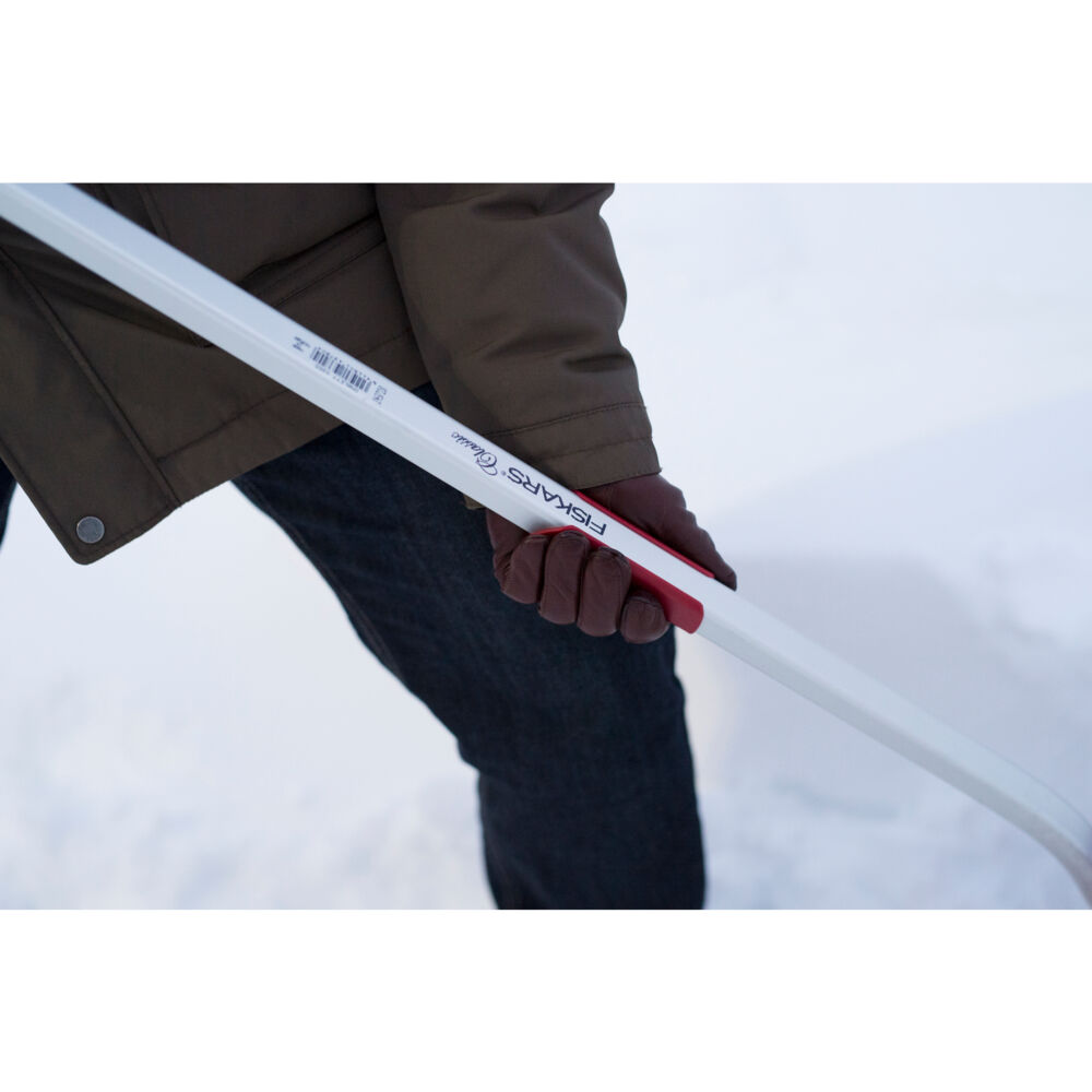 Produkt miniatyrebild Fiskars snøskuffe Norgeskuffa 855AL