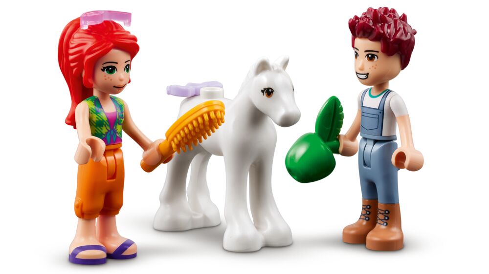 Produkt miniatyrebild LEGO® Friends 41696 Stall med ponnivask