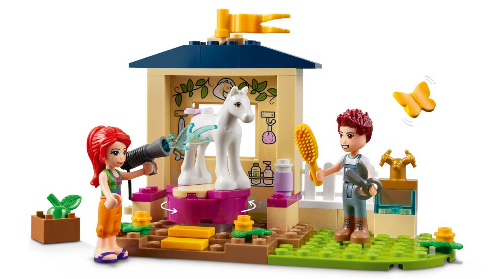 Produkt miniatyrebild LEGO® Friends 41696 Stall med ponnivask