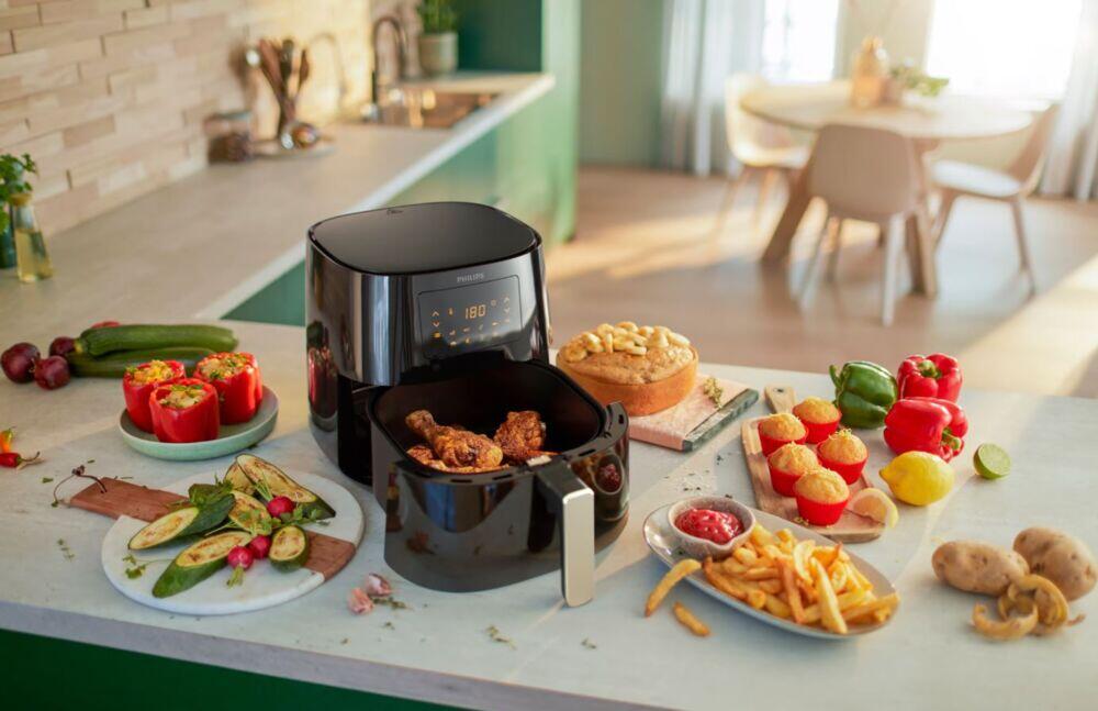 Produkt miniatyrebild Philips HD9270/70 XL Essential AirFryer