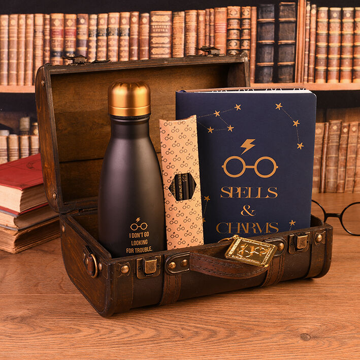 Produkt miniatyrebild Harry Potter™ Trouble Finds Me Premium gavekoffert