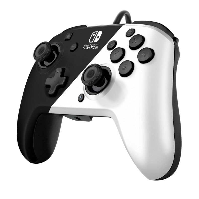 Produkt miniatyrebild Faceoff™ Deluxe controller for Nintendo Switch™