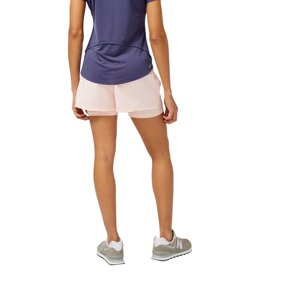 Produkt miniatyrebild New Balance Tech Train 5 Inch 2-i-1 treningsshorts dame