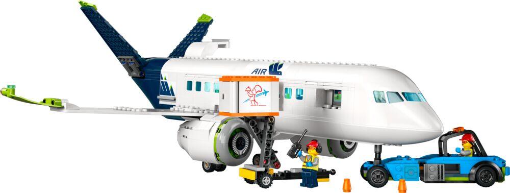 Produkt miniatyrebild LEGO® City Passasjerfly 60367